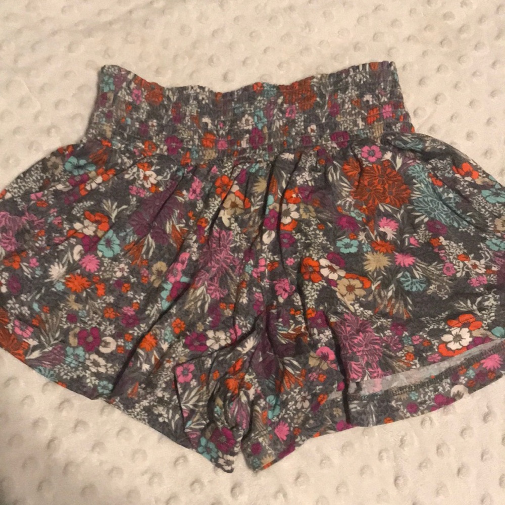 Mossimo Shorts in juniors size small